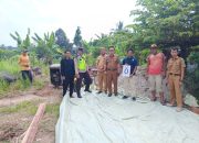 Pemdes BAJ Bangun Jalan Desa Sepanjang 100 Meter Lebih