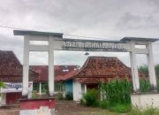 Terbengkalai 12 Tahun, Pasar Tradisional Desa Ruos Kini bak “Rumah Tua Tanpa Penghuni”