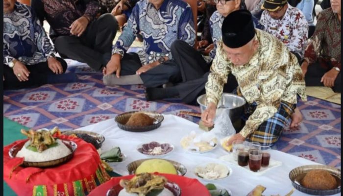 Bersama Tokoh Adat, Pemkab OKUS Gelar Tetangguhan untuk Kelancaran SRGF dan FDR 2025