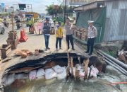 Kapolres Banyuasin Tinjau Langsung Jalintim KM 13 Amblas, Pastikan Personel Siaga dan Lalu Lintas Terkendali
