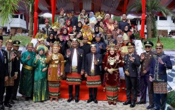 Pawai Budaya dan Upacara Meriahkan Hari Jadi ke-22 Kabupaten OKU Selatan