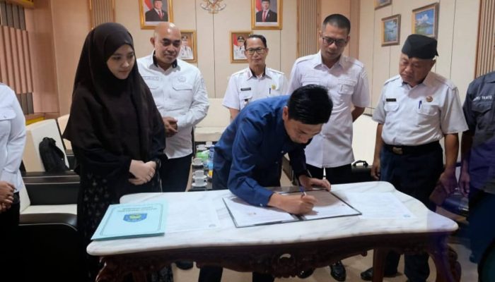 Pemkab OKU Selatan Terima Hibah Tanah untuk Pembangunan Masjid Pemda