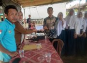 Aksi Peduli Pelajar, Siswa SMP Muhammadiyah 2 Penanggungan Bantu Korban Kebakaran di Gedung Wani