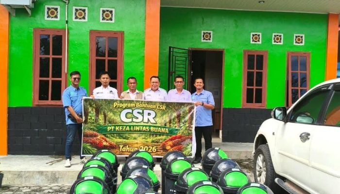 DLH OKU Selatan Terima Bantuan 20 Tong Sampah dari PT Keza Lintas Buana