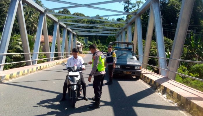 Jaga Keamanan Wilayah, Polsek Simpang Martapura Intensifkan Patroli